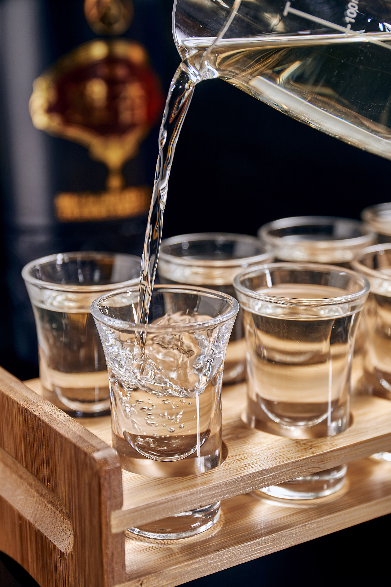 白酒的五大生活妙用，你值得收藏的实用知识